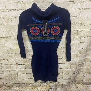 NWT Janet Paris Blue Floral Embroidered Ribbed Stretch Cowl Neck Sweater…